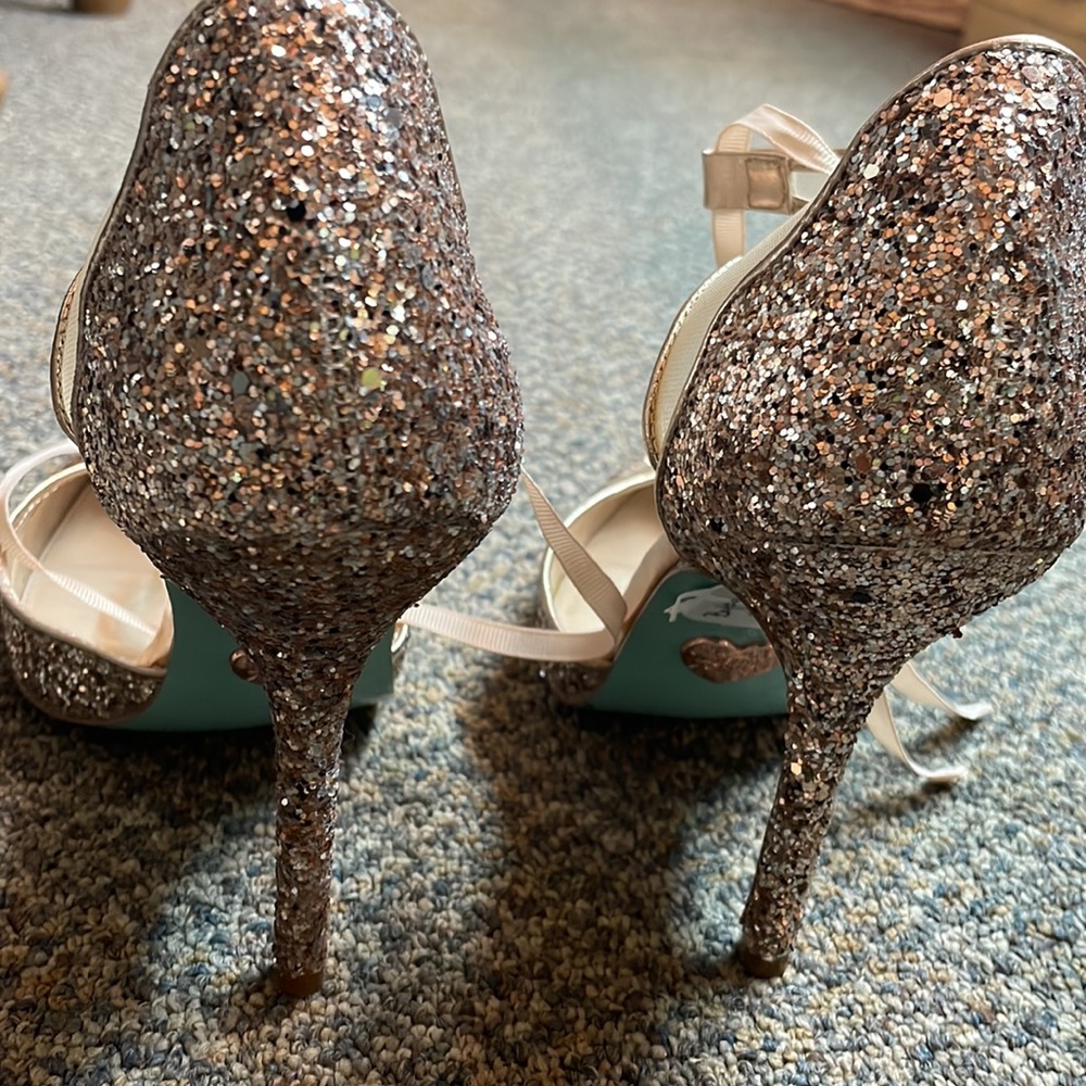 Sparkle Betsey Johnson Heel with Tie Size 8 - Picture 5 of 10
